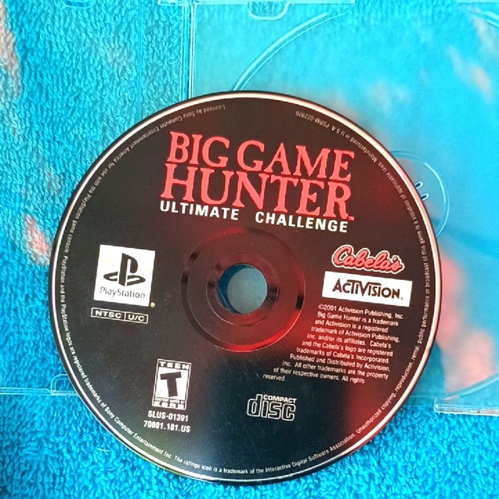 Cabela's Big Game Hunter Ultimate Challenge - Black and Red Disc